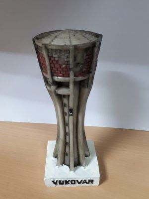 Suvenir vodotoranj Vukovar (srednji)-0
