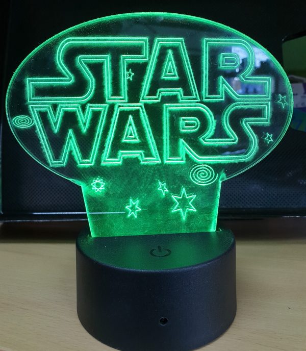 3D LED svjetiljka sa izmjenjivim akrilnim pločicama – fotografija 8