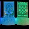3D LED svjetiljka sa izmjenjivim akrilnim pločicama