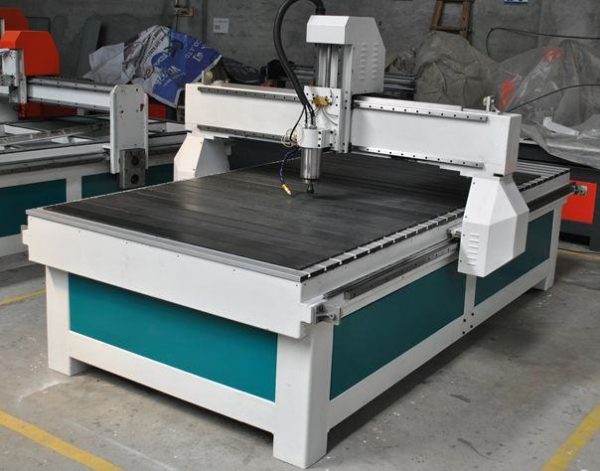 CNC STROJ ZA DRVO! (1200x2500)